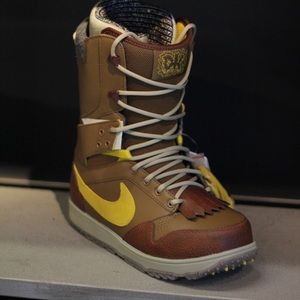 Nike DK Danny Kass Snowboard Boots (11)